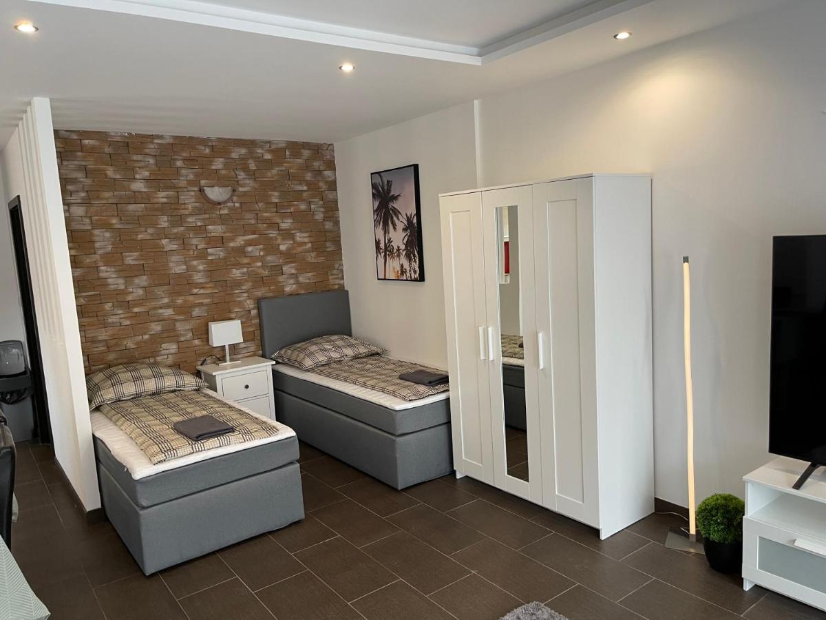 Malibu Apartman & Jacuzzi Miskolc Exterior photo